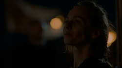 extant_GameOfThrones_4x02-TheLionAndTheRose_2058