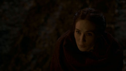 extant_GameOfThrones_4x02-TheLionAndTheRose_2067