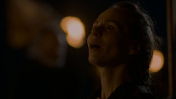 extant_GameOfThrones_4x02-TheLionAndTheRose_2072