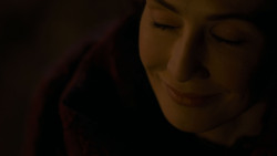 extant_GameOfThrones_4x02-TheLionAndTheRose_2083