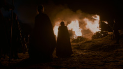 extant_GameOfThrones_4x02-TheLionAndTheRose_2084
