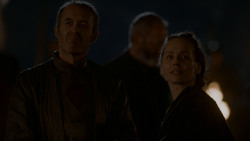 extant_GameOfThrones_4x02-TheLionAndTheRose_2098