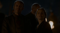 extant_GameOfThrones_4x02-TheLionAndTheRose_2104