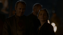 extant_GameOfThrones_4x02-TheLionAndTheRose_2112