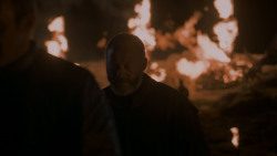 extant_GameOfThrones_4x02-TheLionAndTheRose_2158