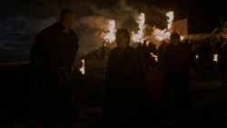 extant_GameOfThrones_4x02-TheLionAndTheRose_2167