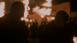 extant_GameOfThrones_4x02-TheLionAndTheRose_2181