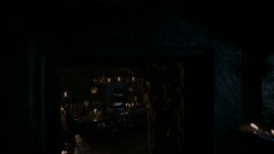 extant_GameOfThrones_4x02-TheLionAndTheRose_2189