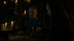 extant_GameOfThrones_4x02-TheLionAndTheRose_2203
