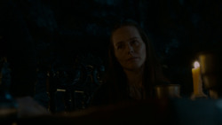 extant_GameOfThrones_4x02-TheLionAndTheRose_2208