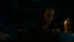 extant_GameOfThrones_4x02-TheLionAndTheRose_2211