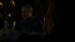extant_GameOfThrones_4x02-TheLionAndTheRose_2224