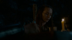 extant_GameOfThrones_4x02-TheLionAndTheRose_2226