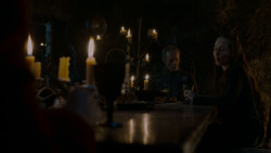 extant_GameOfThrones_4x02-TheLionAndTheRose_2251