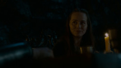 extant_GameOfThrones_4x02-TheLionAndTheRose_2252