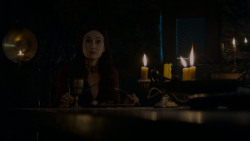 extant_GameOfThrones_4x02-TheLionAndTheRose_2259