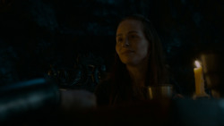 extant_GameOfThrones_4x02-TheLionAndTheRose_2275