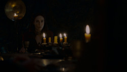 extant_GameOfThrones_4x02-TheLionAndTheRose_2283