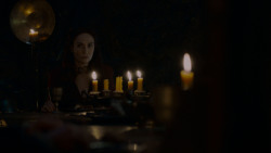 extant_GameOfThrones_4x02-TheLionAndTheRose_2284