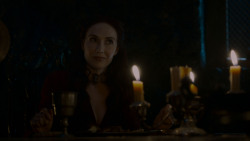 extant_GameOfThrones_4x02-TheLionAndTheRose_2295