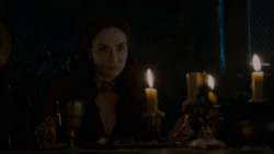 extant_GameOfThrones_4x02-TheLionAndTheRose_2299