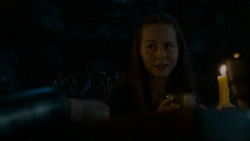 extant_GameOfThrones_4x02-TheLionAndTheRose_2329