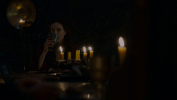 extant_GameOfThrones_4x02-TheLionAndTheRose_2334