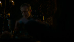 extant_GameOfThrones_4x02-TheLionAndTheRose_2336