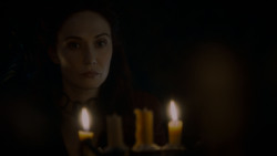 extant_GameOfThrones_4x02-TheLionAndTheRose_2373
