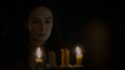 extant_GameOfThrones_4x02-TheLionAndTheRose_2374