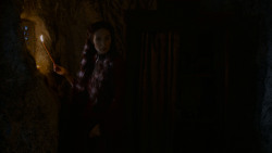 extant_GameOfThrones_4x02-TheLionAndTheRose_2441