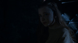 extant_GameOfThrones_4x02-TheLionAndTheRose_2445