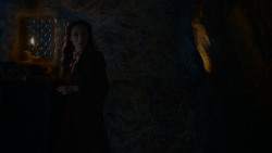 extant_GameOfThrones_4x02-TheLionAndTheRose_2448