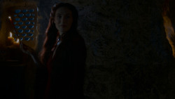 extant_GameOfThrones_4x02-TheLionAndTheRose_2456