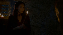 extant_GameOfThrones_4x02-TheLionAndTheRose_2462