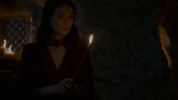 extant_GameOfThrones_4x02-TheLionAndTheRose_2471