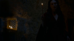 extant_GameOfThrones_4x02-TheLionAndTheRose_2489
