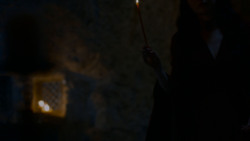 extant_GameOfThrones_4x02-TheLionAndTheRose_2490