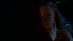 extant_GameOfThrones_4x02-TheLionAndTheRose_2508