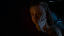 extant_GameOfThrones_4x02-TheLionAndTheRose_2513