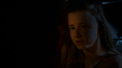 extant_GameOfThrones_4x02-TheLionAndTheRose_2516