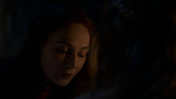 extant_GameOfThrones_4x02-TheLionAndTheRose_2521