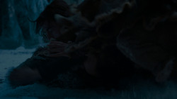 extant_GameOfThrones_4x02-TheLionAndTheRose_2601