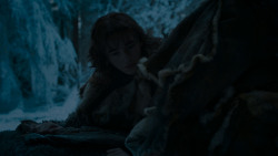 extant_GameOfThrones_4x02-TheLionAndTheRose_2608