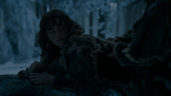 extant_GameOfThrones_4x02-TheLionAndTheRose_2639
