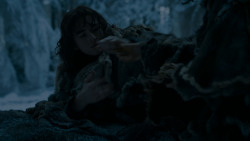 extant_GameOfThrones_4x02-TheLionAndTheRose_2644