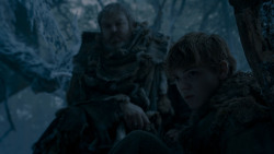 extant_GameOfThrones_4x02-TheLionAndTheRose_2648