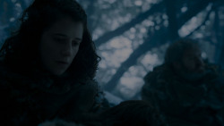 extant_GameOfThrones_4x02-TheLionAndTheRose_2656