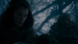 extant_GameOfThrones_4x02-TheLionAndTheRose_2658