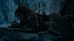 extant_GameOfThrones_4x02-TheLionAndTheRose_2673